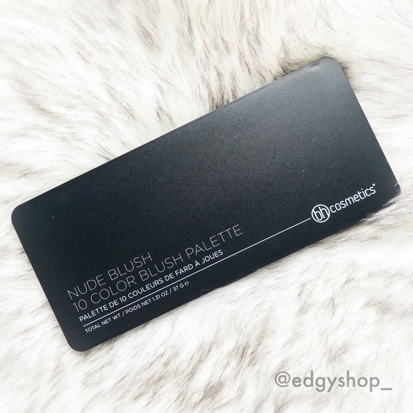 Nude Blush 10 Color Palette - Picture 3 of 6